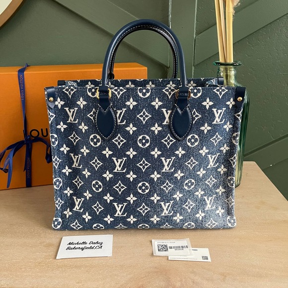 ❌SOLD❌NEW Louis Vuitton On The Go OTG MM Denim Sold OUT Tote Bag - Picture 10 of 10